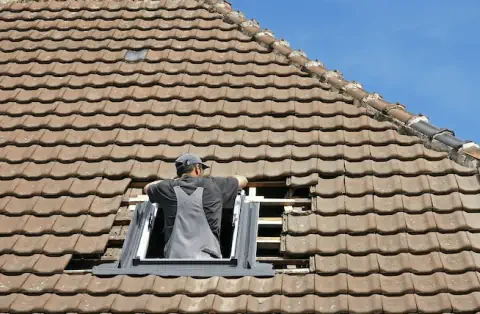 Pose de velux - Saint-Étienne-le-Molard